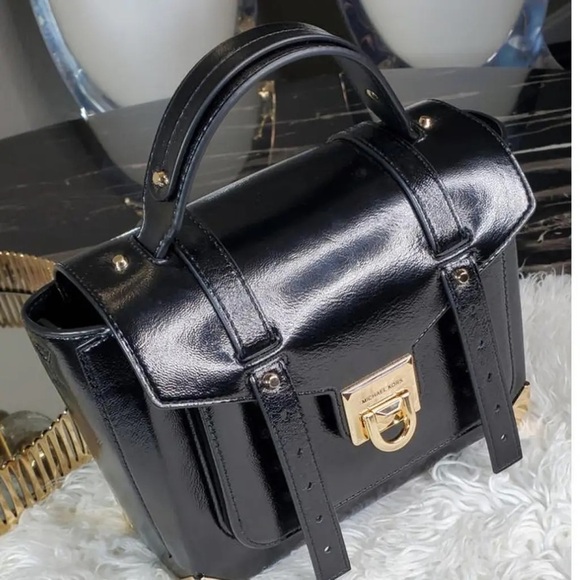 NWT-Michael Kors Manhattan Medium Patent Satchel - Picture 5 of 10